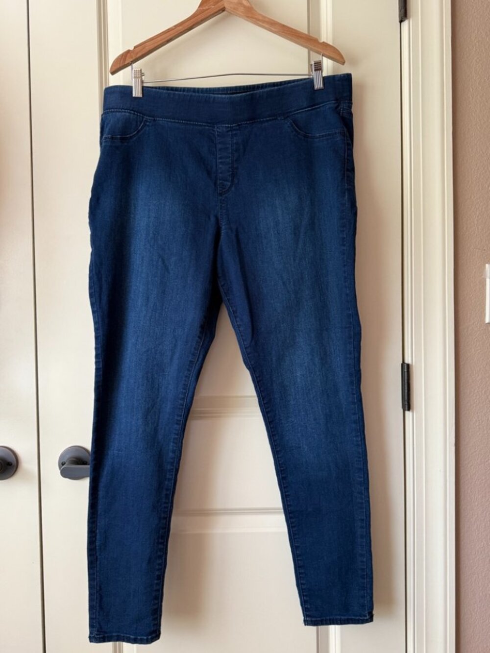 Old Navy "The/LE" Legging size 18R